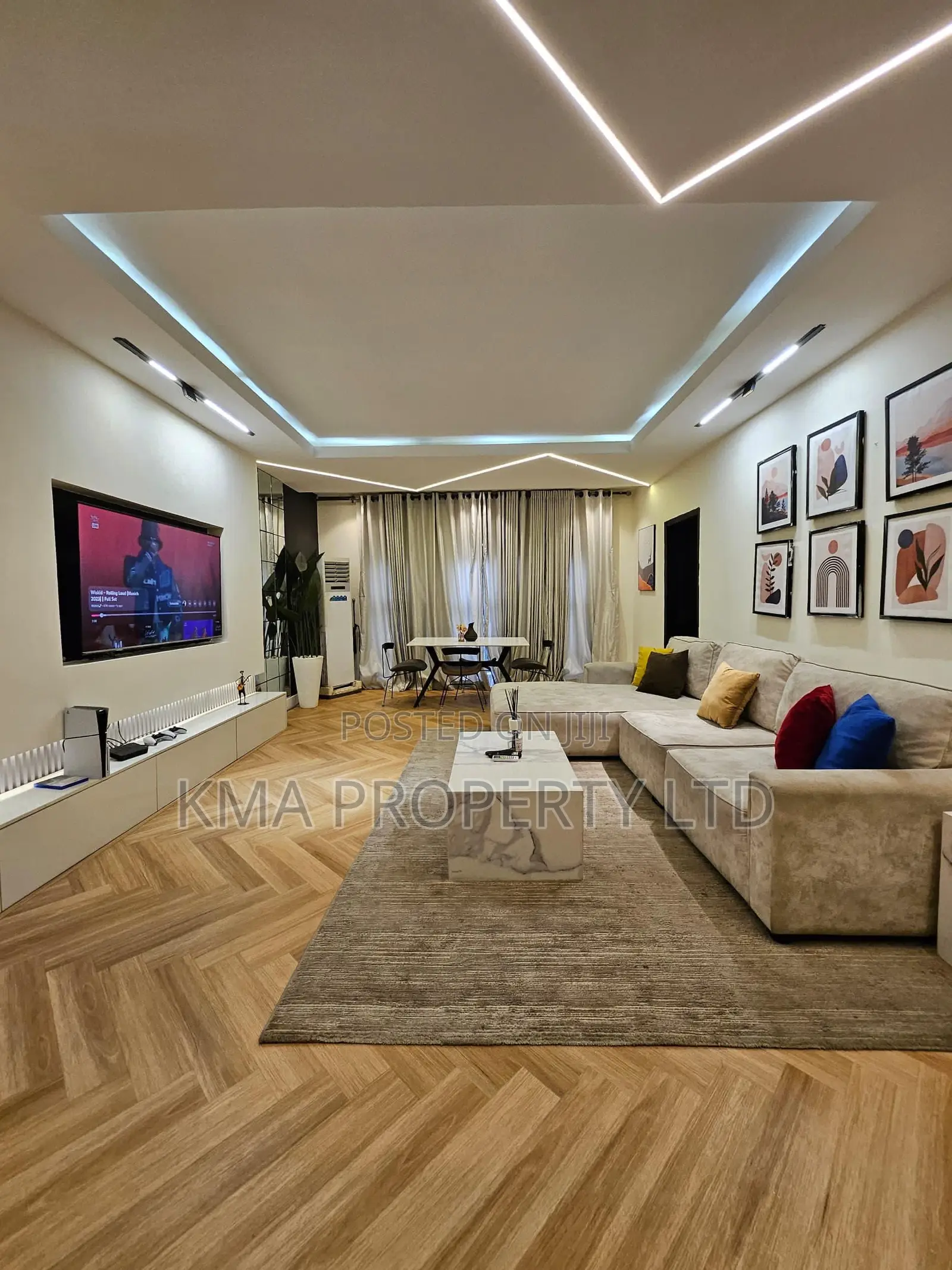 Luxurious 2 Bedroom Apartment With City View in Lekki Phase 1