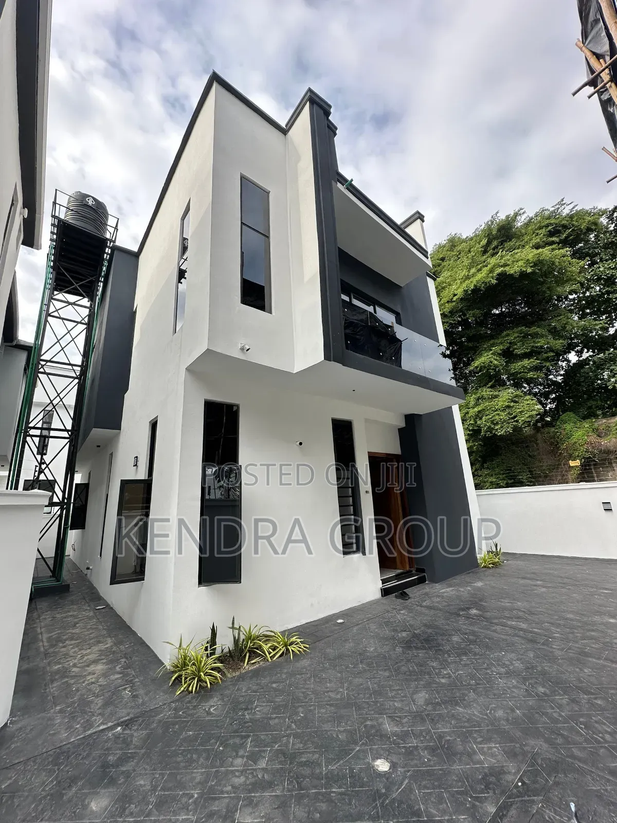 Furnished 4bdrm Duplex in Lekki, Chevron for sale in Chevron