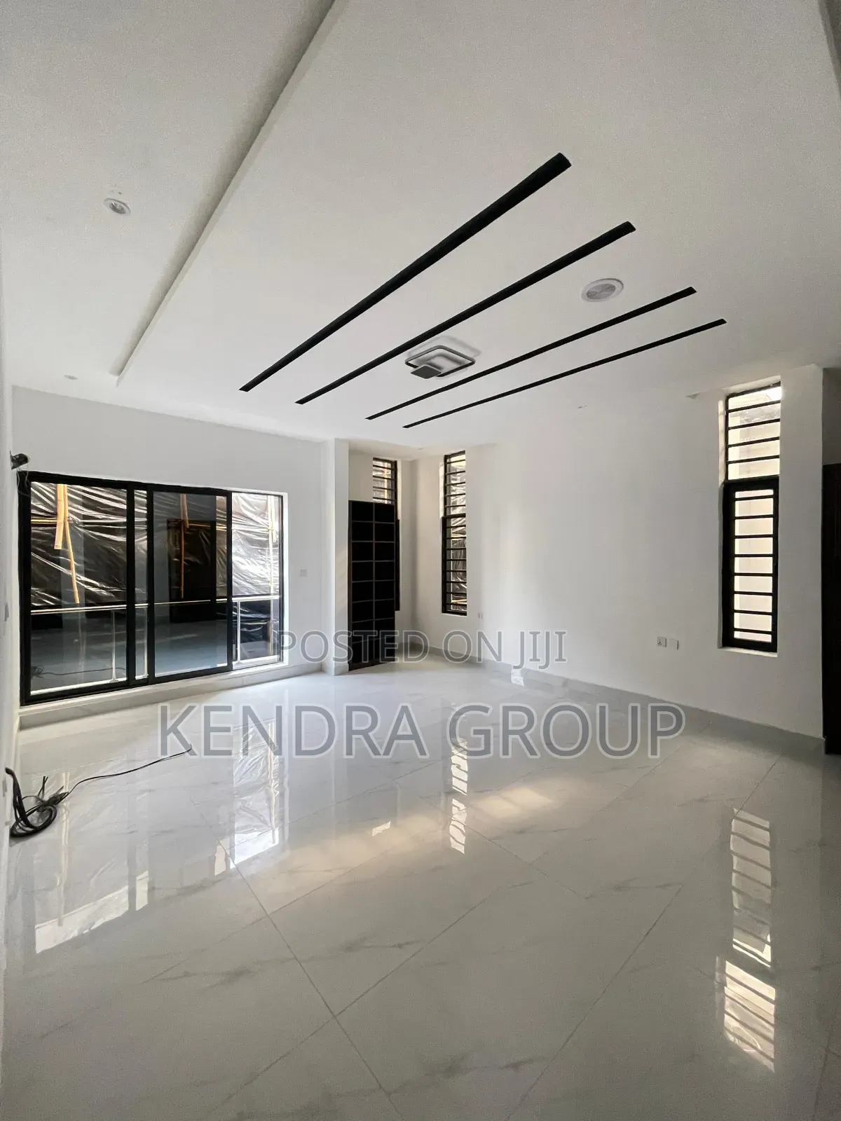 Furnished 4bdrm Duplex in Lekki, Chevron for sale in Chevron