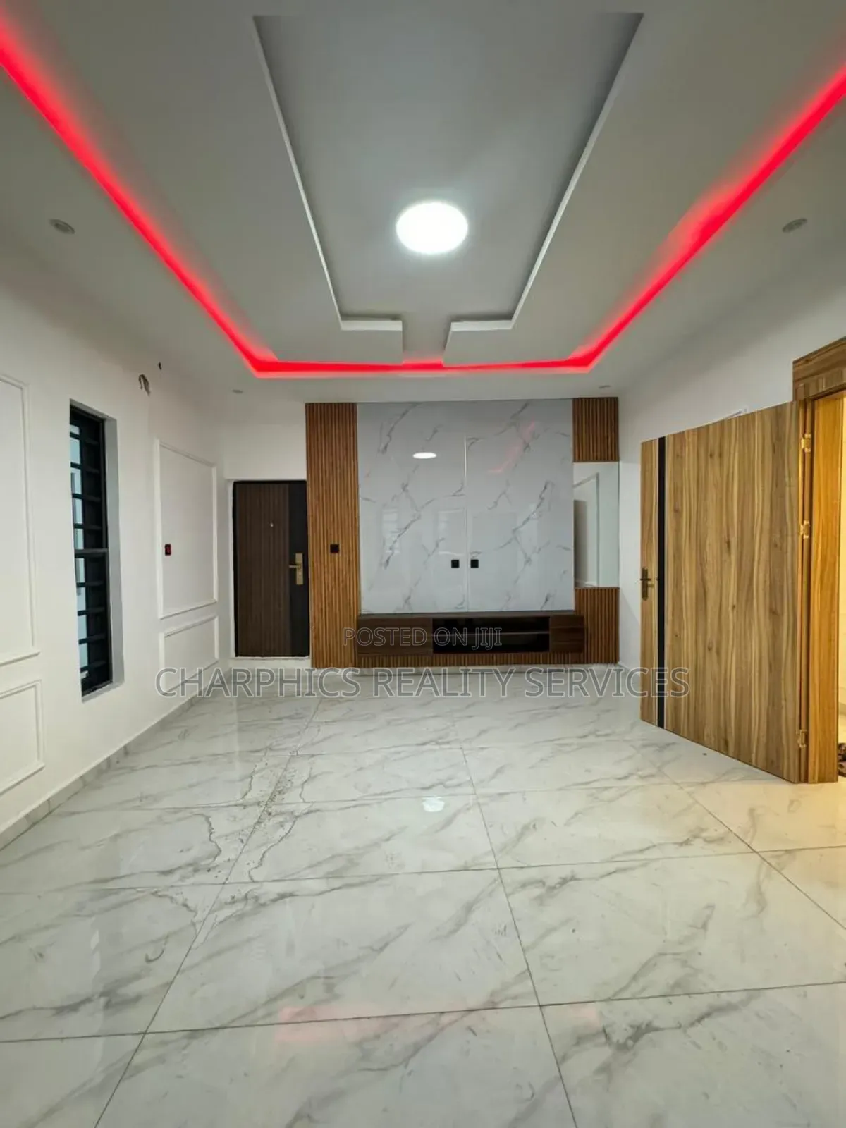 4bdrm Duplex in Lugbe District for sale in Lugbe District