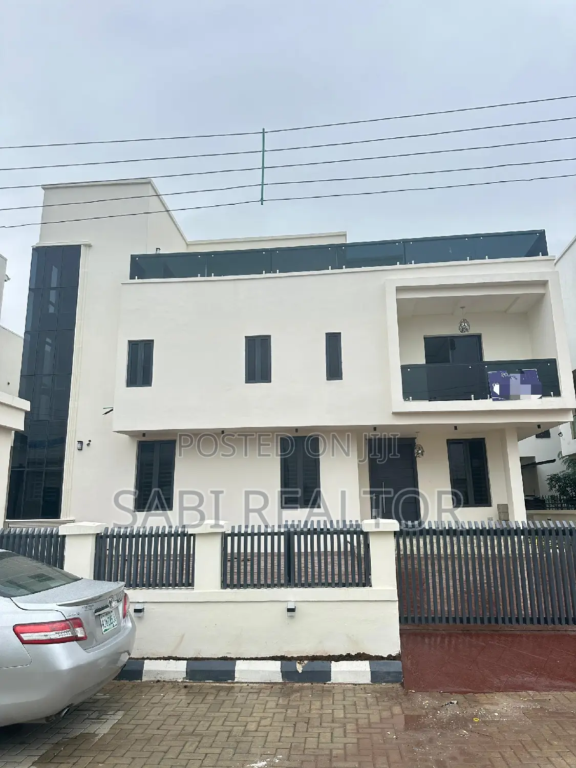 Furnished 5bdrm Duplex in Osapa for sale in Osapa london