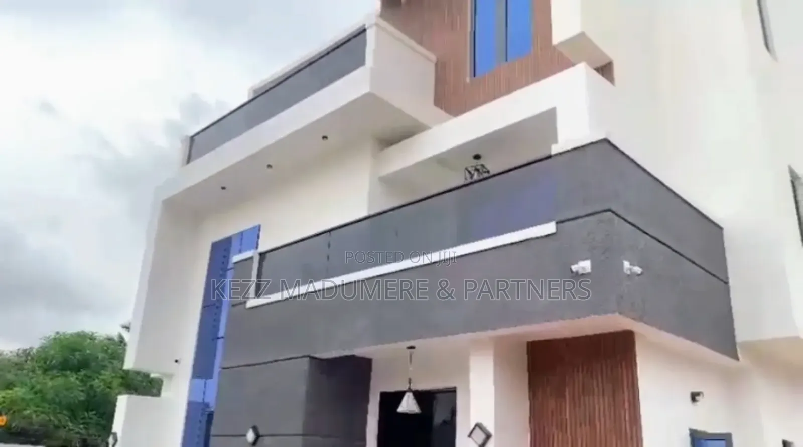 6bdrm Duplex in Gowon Estate,, Egbeda for sale in Egbeda