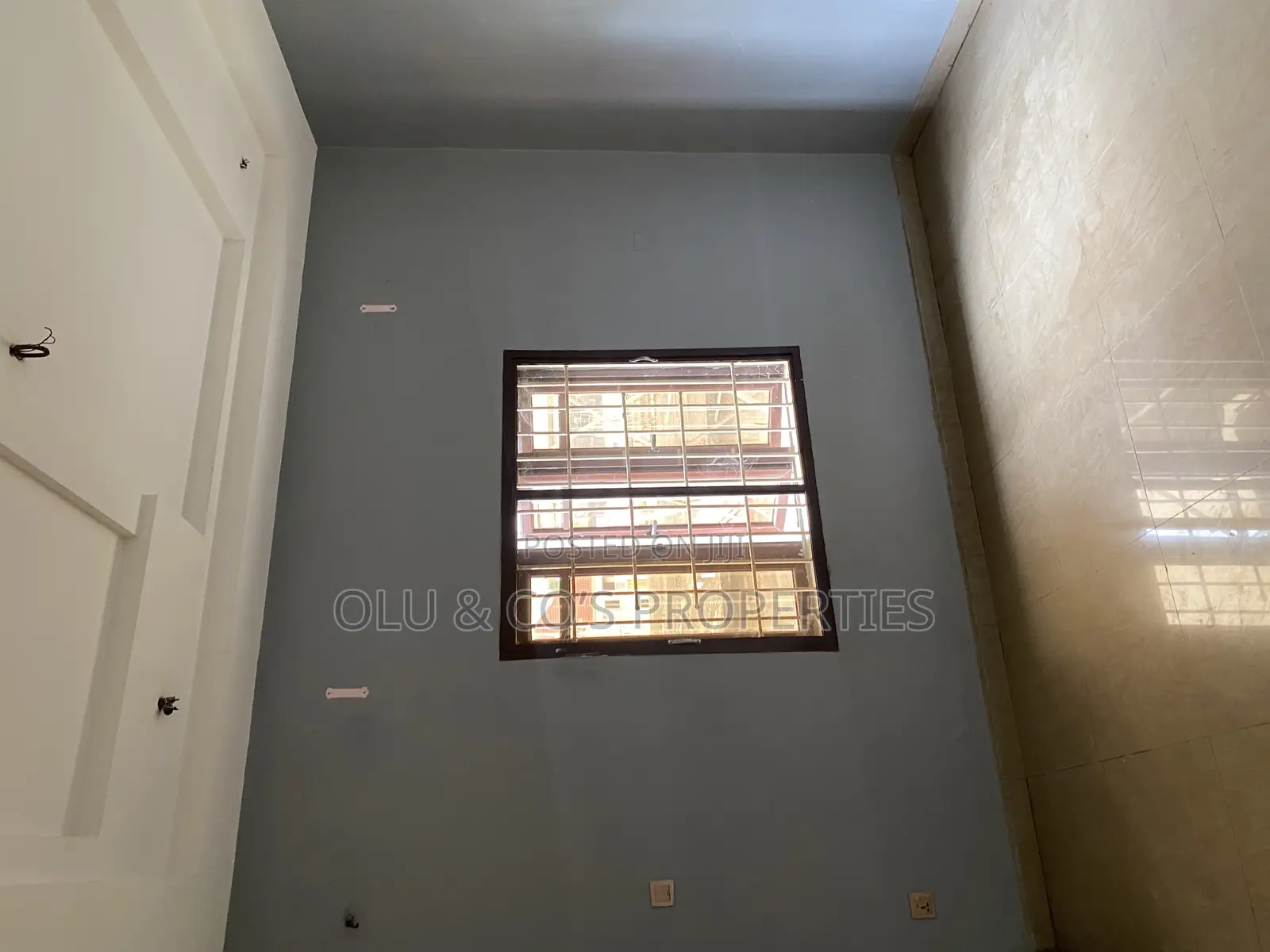 4bdrm Duplex in An Estate Around Nut, Lugbe District for rent in Lugbe District
