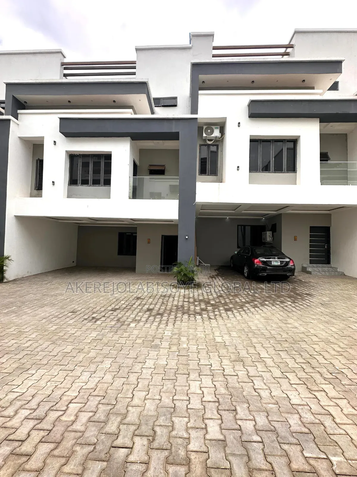 4bdrm Townhouse/Terrace in Wuye Abuja for sale in Wuye
