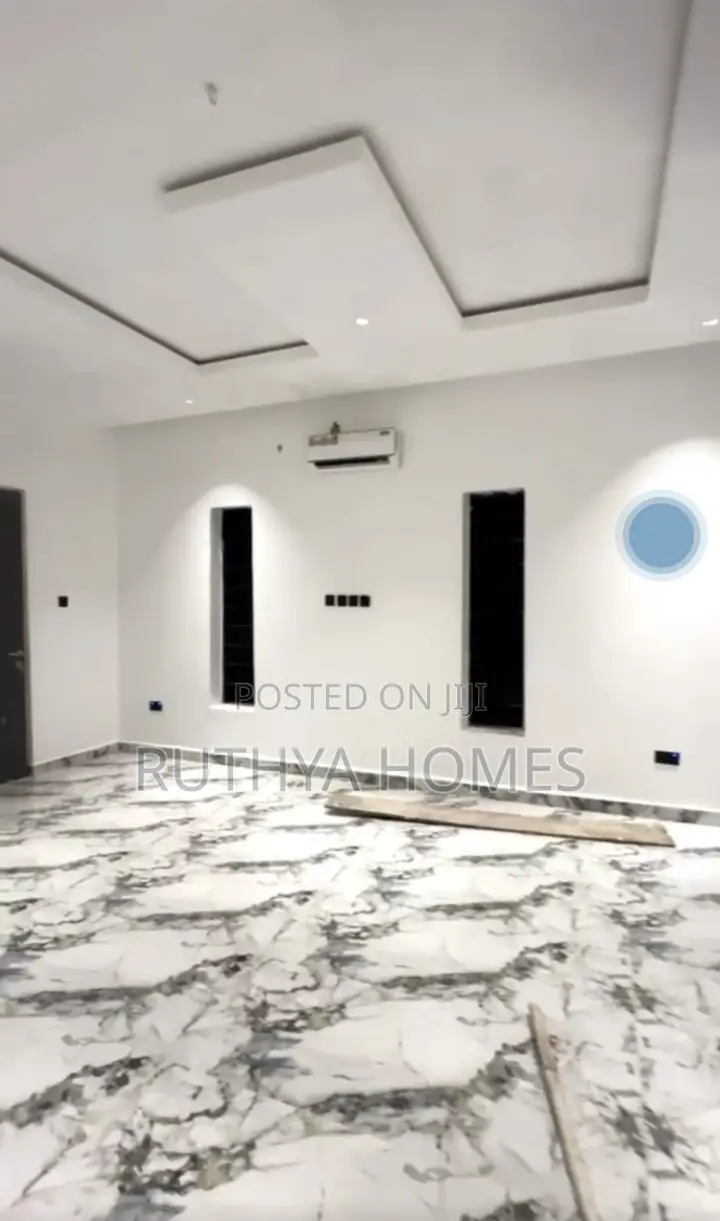 5bdrm Duplex in Katampe Extension for sale in Katampe Extension