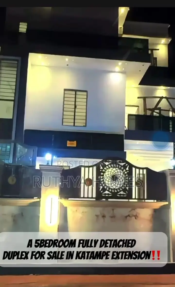 5bdrm Duplex in Katampe Extension for sale in Katampe Extension