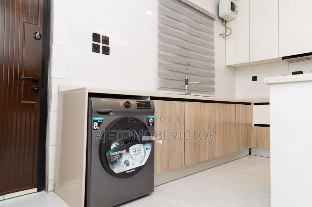 Luxury 3bedroom Duplex Self Compound in Lekki Phase 1