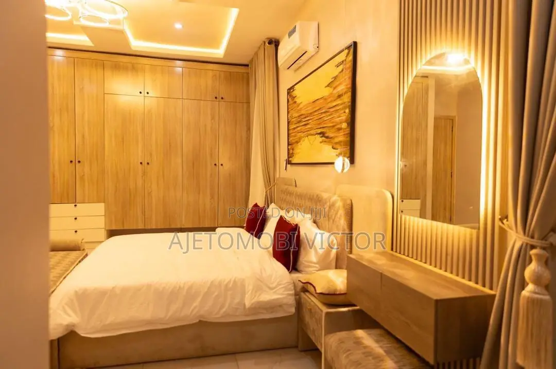 Luxury 3bedroom Duplex Self Compound in Lekki Phase 1
