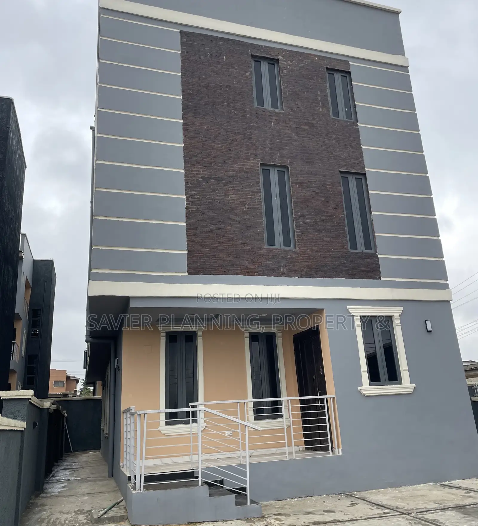 5bdrm Duplex in Bodija for sale in Bodija