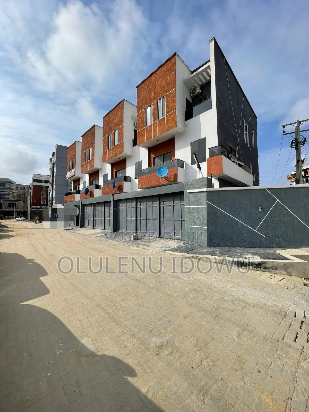Furnished 4bdrm Duplex in Lekki Phase 1 for sale in Lekki Phase 1