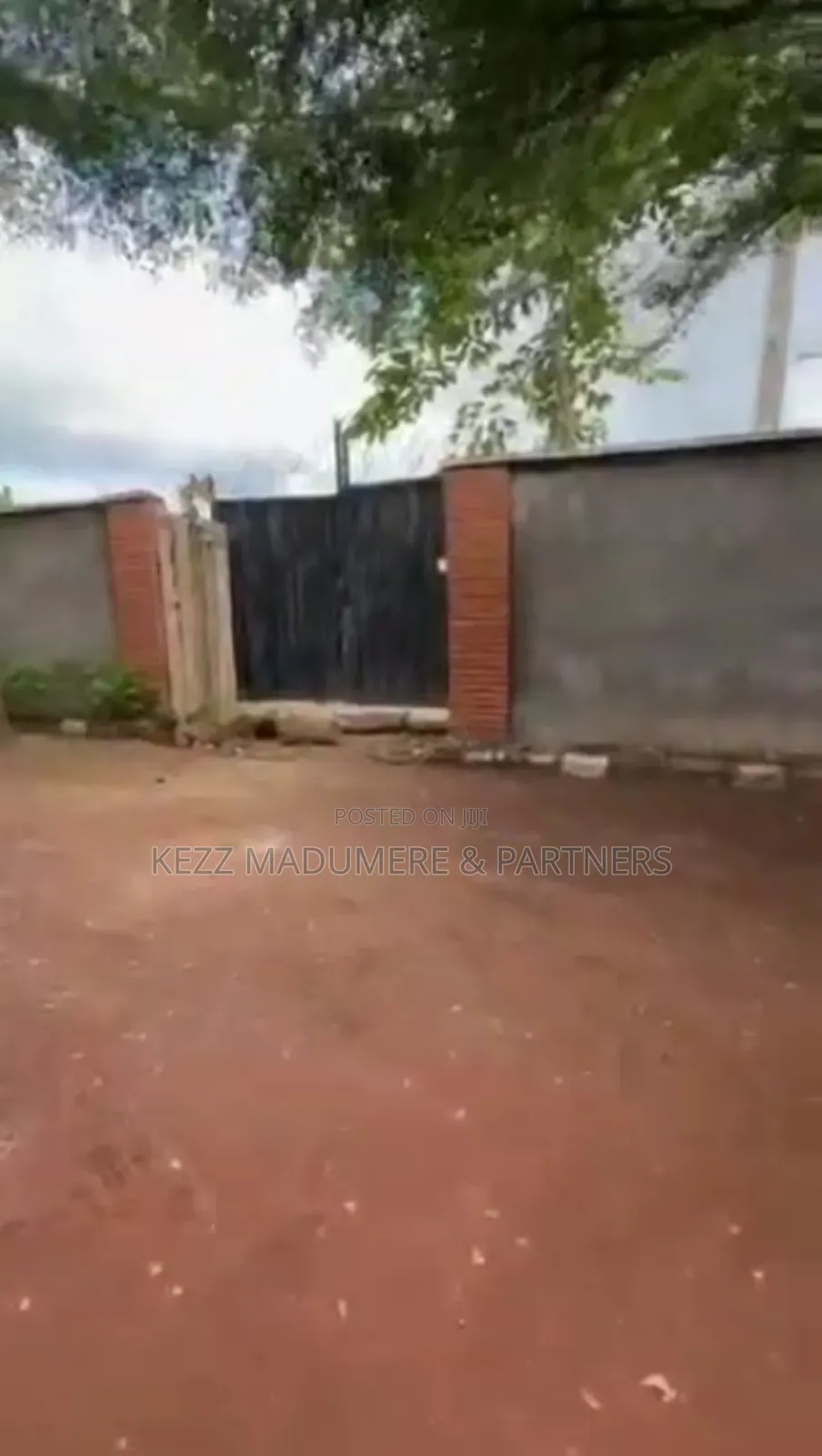 For Sale : 2500 SQMTS at Nike Avenue by Imoke St. Gra, Enugu in Enugu