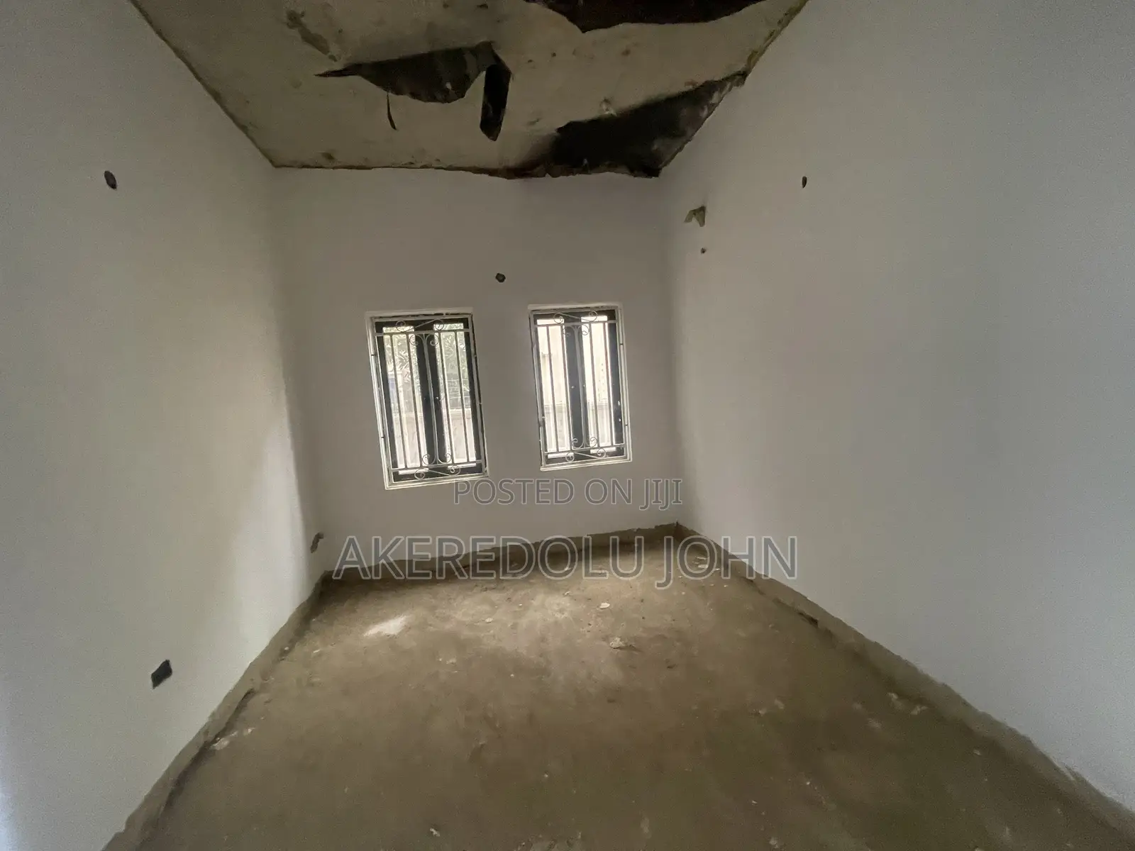 4bdrm Duplex in Apo Resettlement for sale in Apo Resettlement