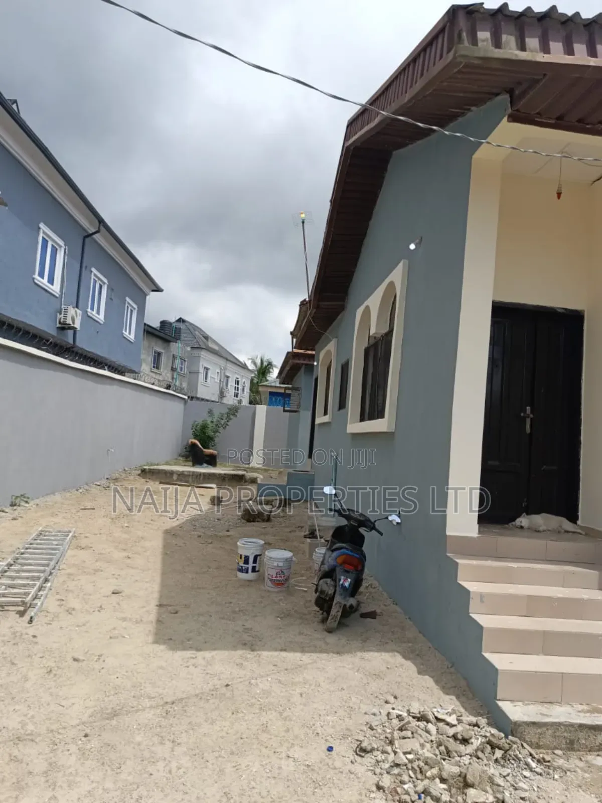 3bdrm Bungalow in Elefo., Awoyaya for sale in Awoyaya