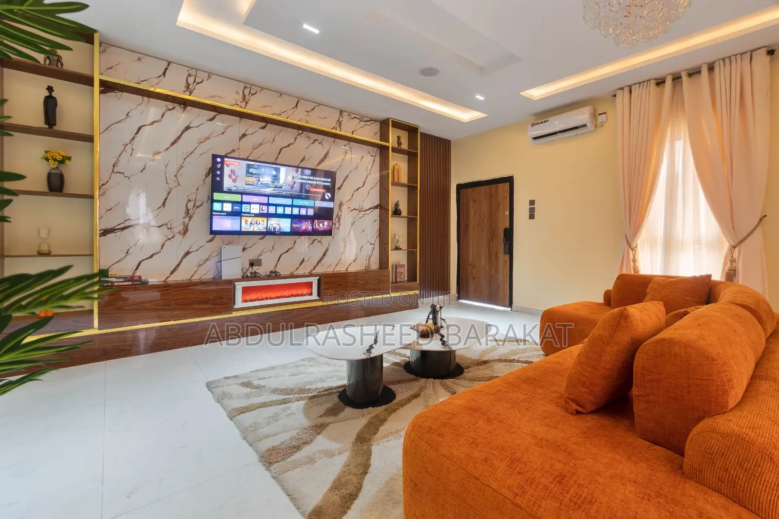 2 Bedroom With Balcony Snooker Board, Ps5, Swimming Pool, Gym in Ikate