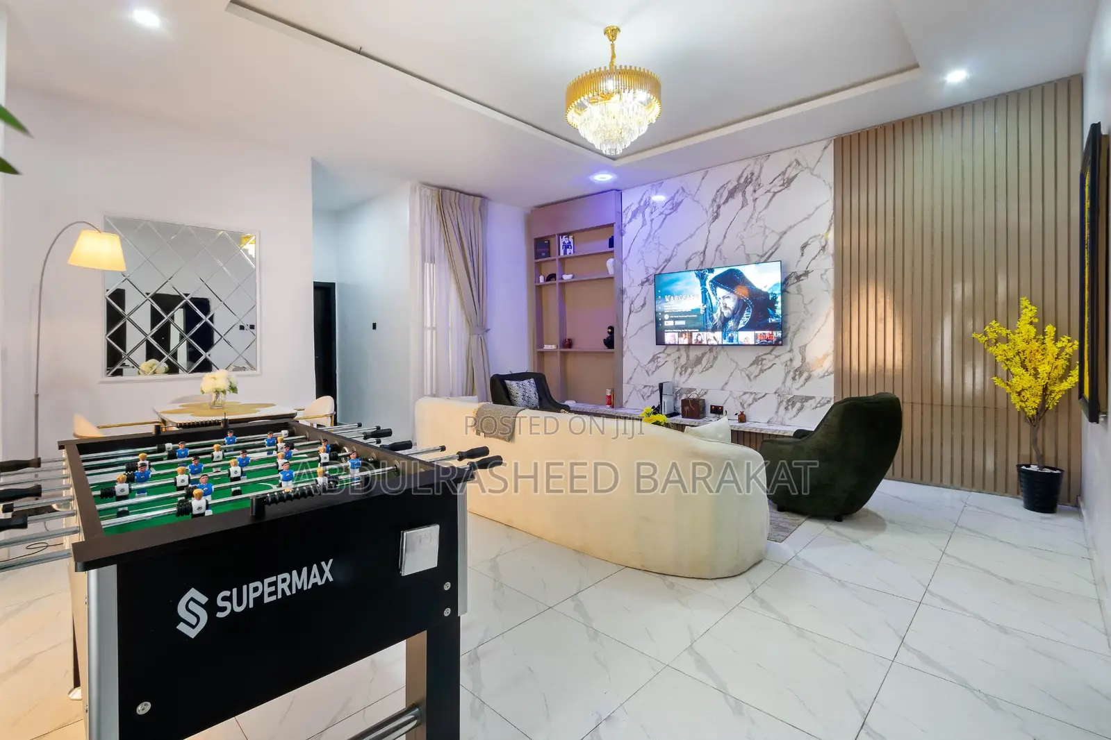 2 Bedroom Apartment With Football Table, Swimming Pool, Gym, Ps5 in Lekki Phase 1