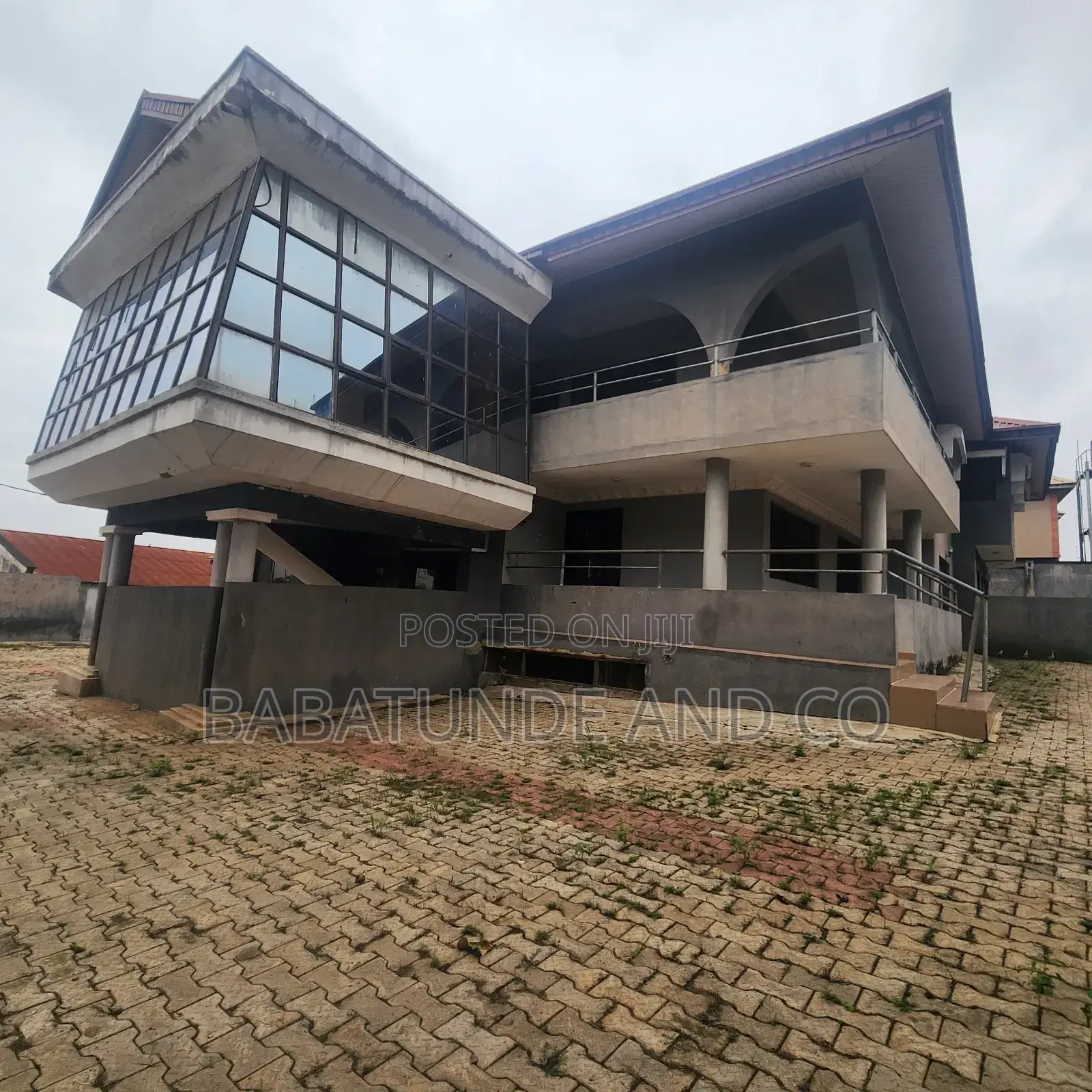 5bdrm Duplex in Peace And Progress, Akobo for sale in Akobo