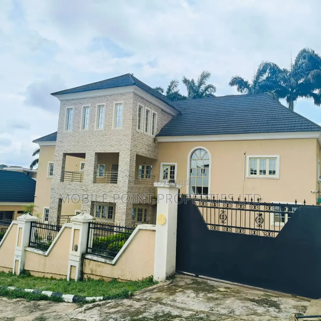 6bdrm Duplex in Maitama for rent in Maitama