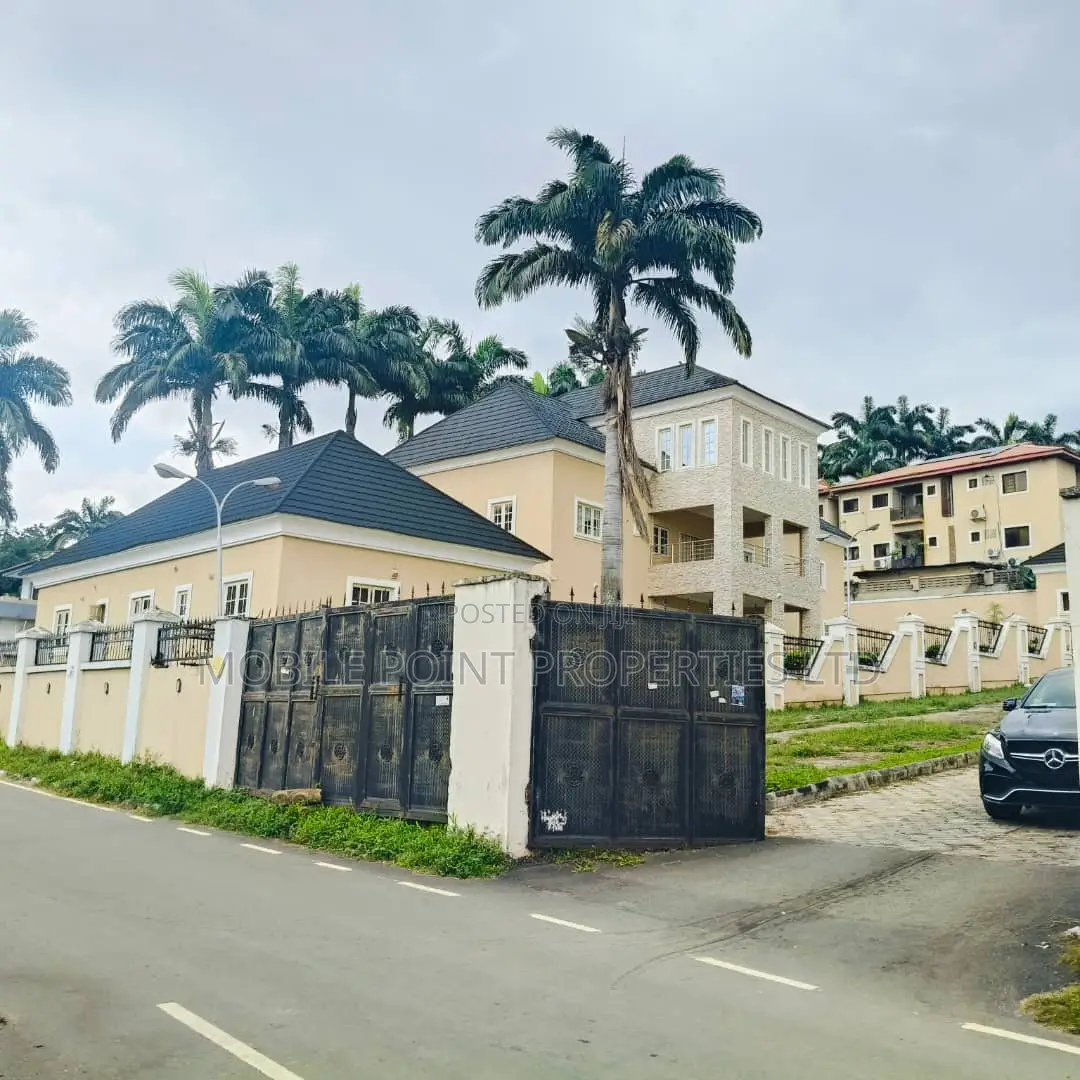 6bdrm Duplex in Maitama for rent in Maitama