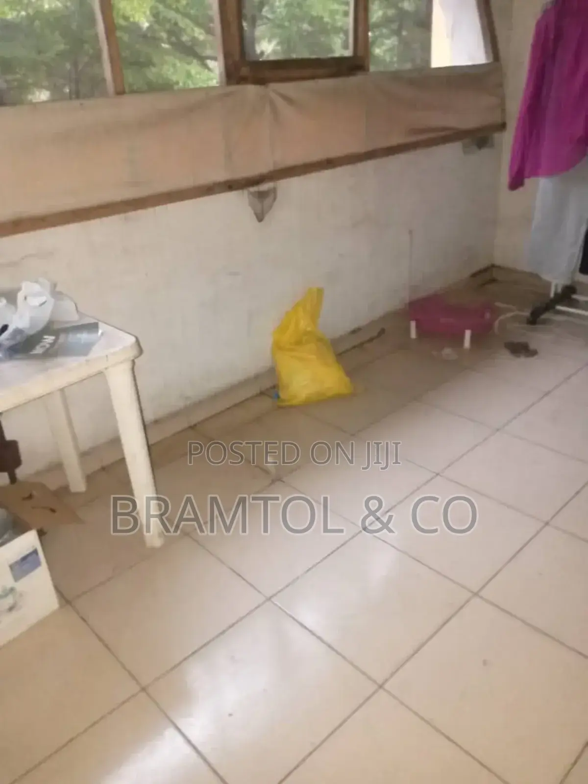 2 Bedroom Flat for Office, Spa, Salon or Business in Wuse 2