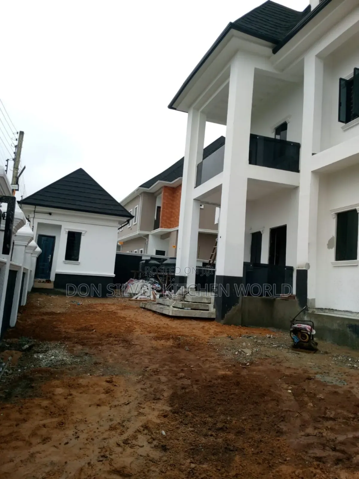 6 Bedroom Duplex in Gwarinpa