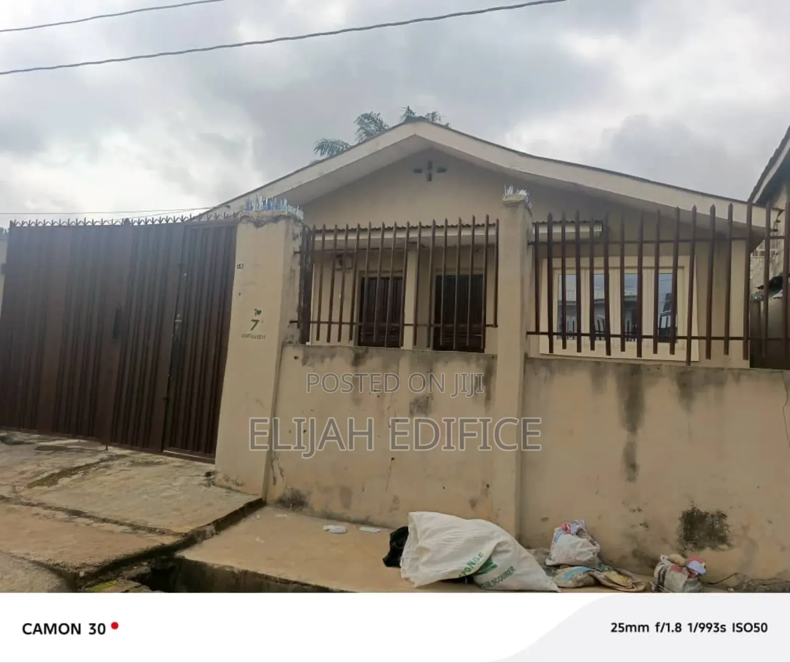 Furnished 5bdrm Bungalow in Ait, Alagbado for sale in Alagbado