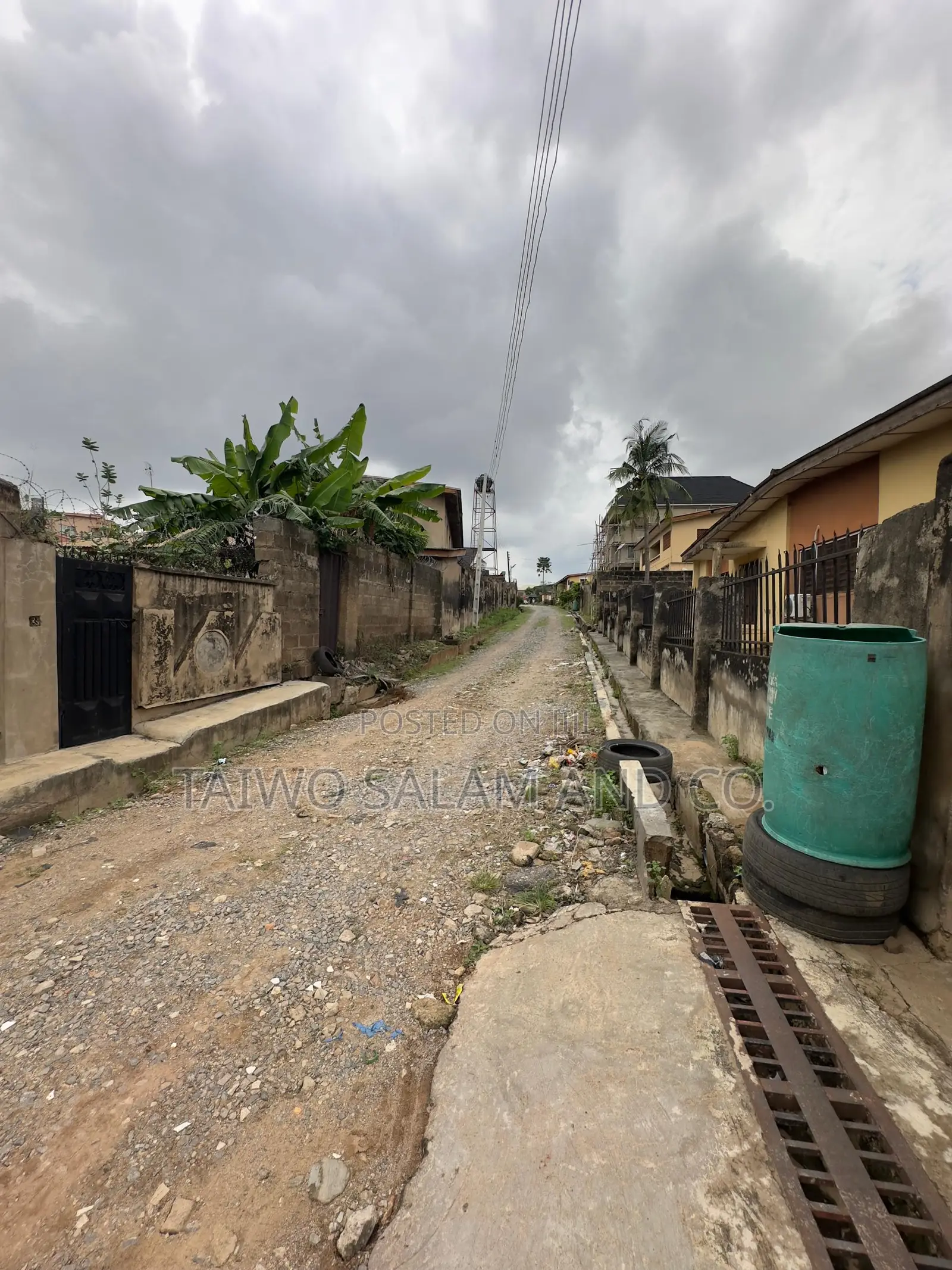 5 Bedroom Bungalow on 812sqm at Ayoola Drive Old Bodija Area Ibadan in Bodija