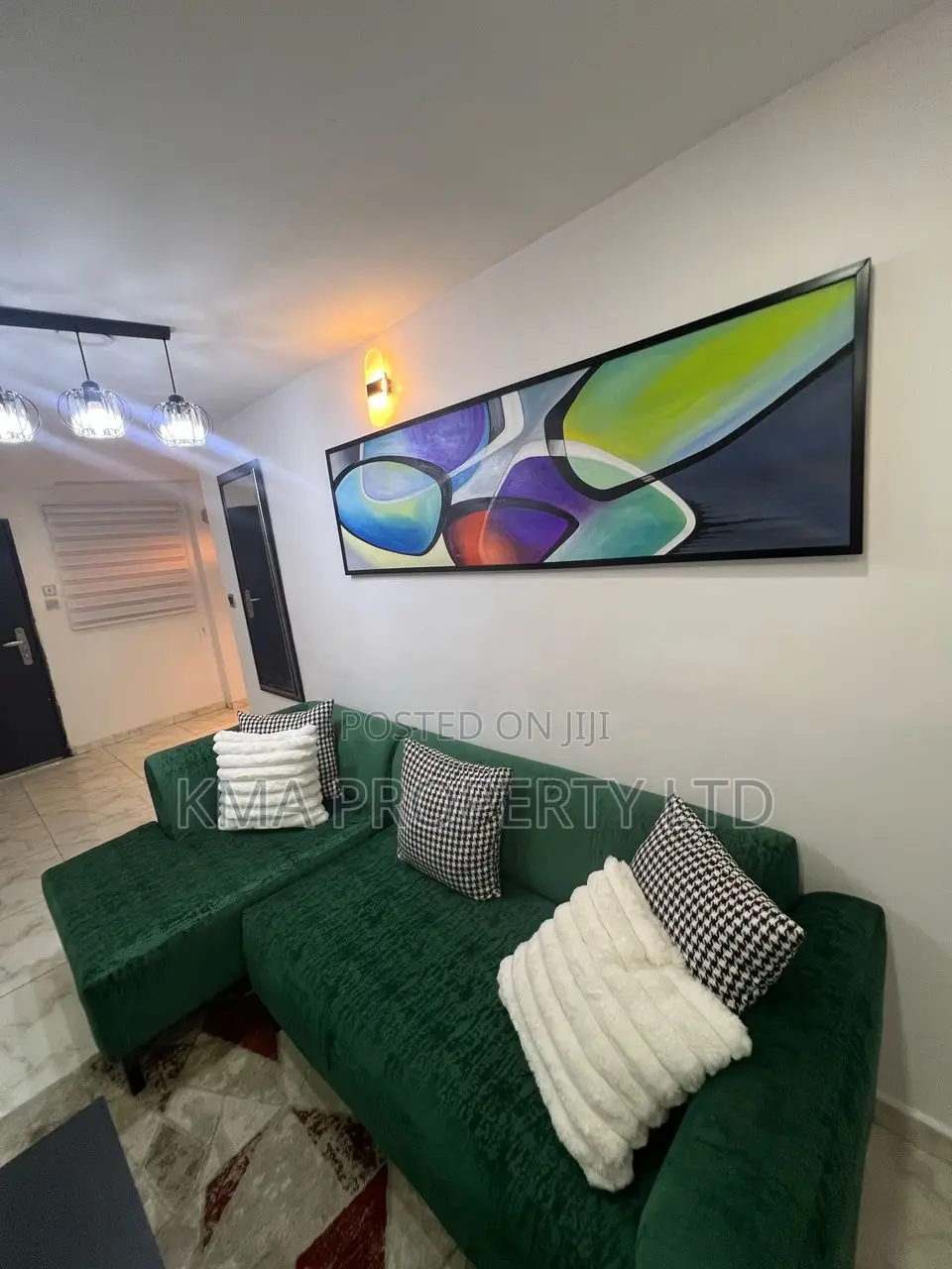 Fully Furnished 1 Bedroom Apartment in Lekki Phase 1