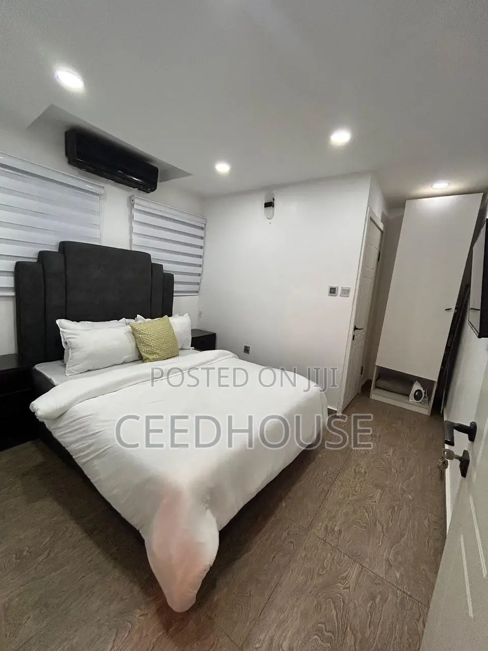 Fully Furnished 1 Bedroom Apartment in Lekki Phase 1