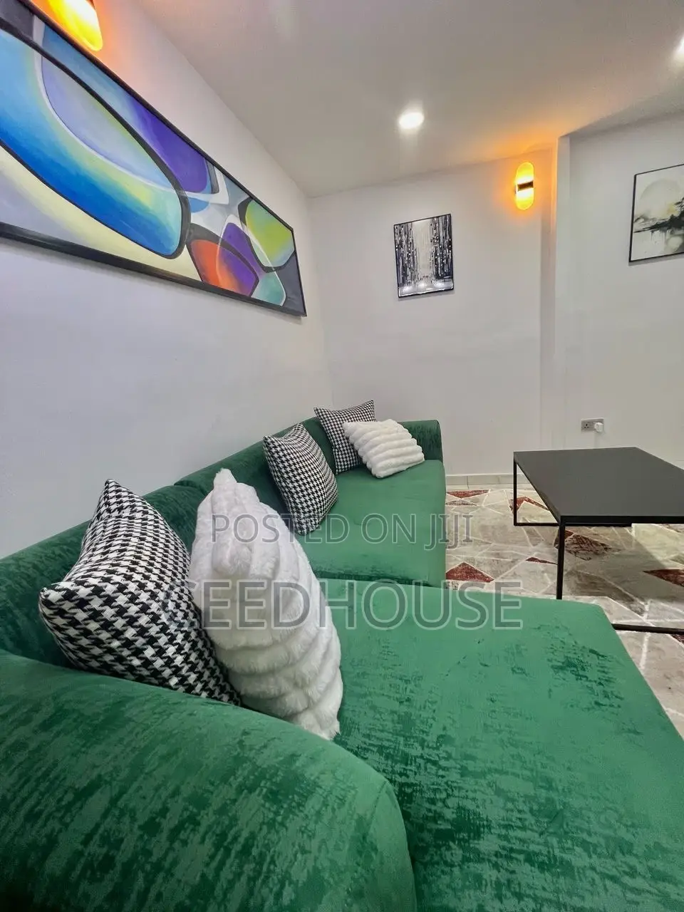Fully Furnished 1 Bedroom Apartment in Lekki Phase 1