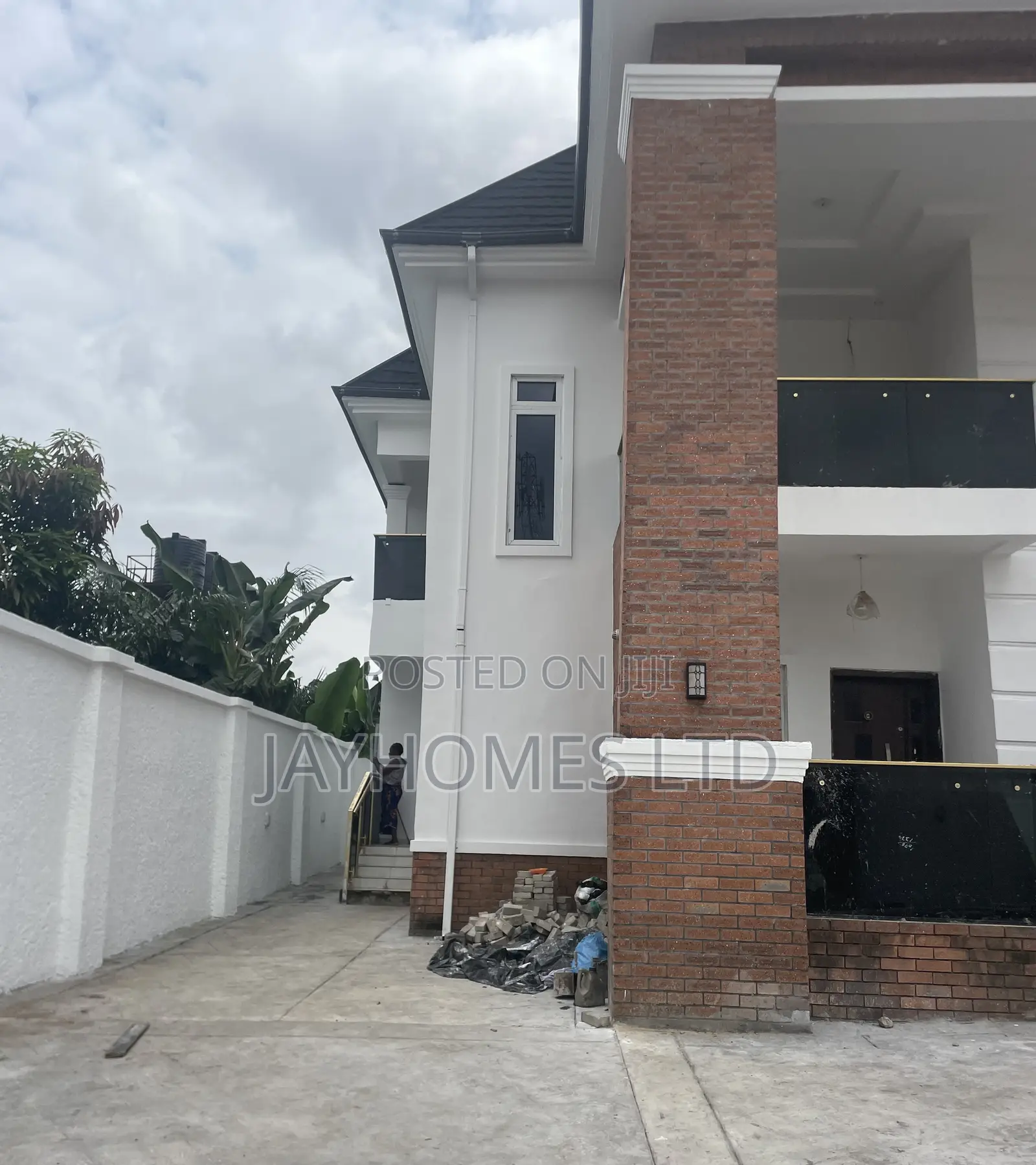 4 Bedroom Duplex for Sale at Back of Hampton Okpanam Road Asaba in Oshimili South