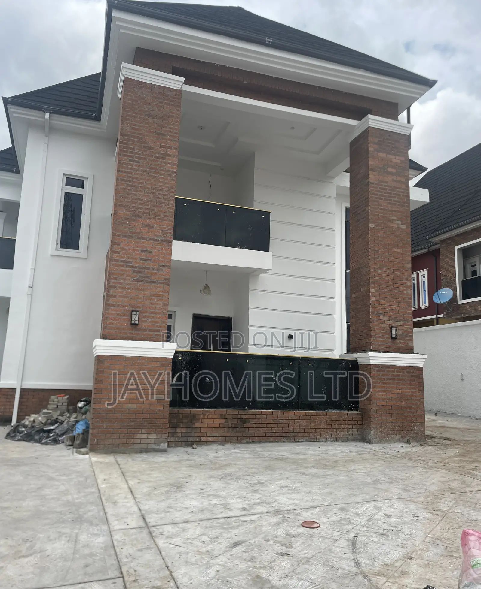 4 Bedroom Duplex for Sale at Back of Hampton Okpanam Road Asaba in Oshimili South