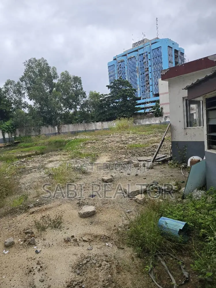 1900sqm of Land at Mike Adenuga Close, Victoria Island, Lagos for Sale in Victoria Island