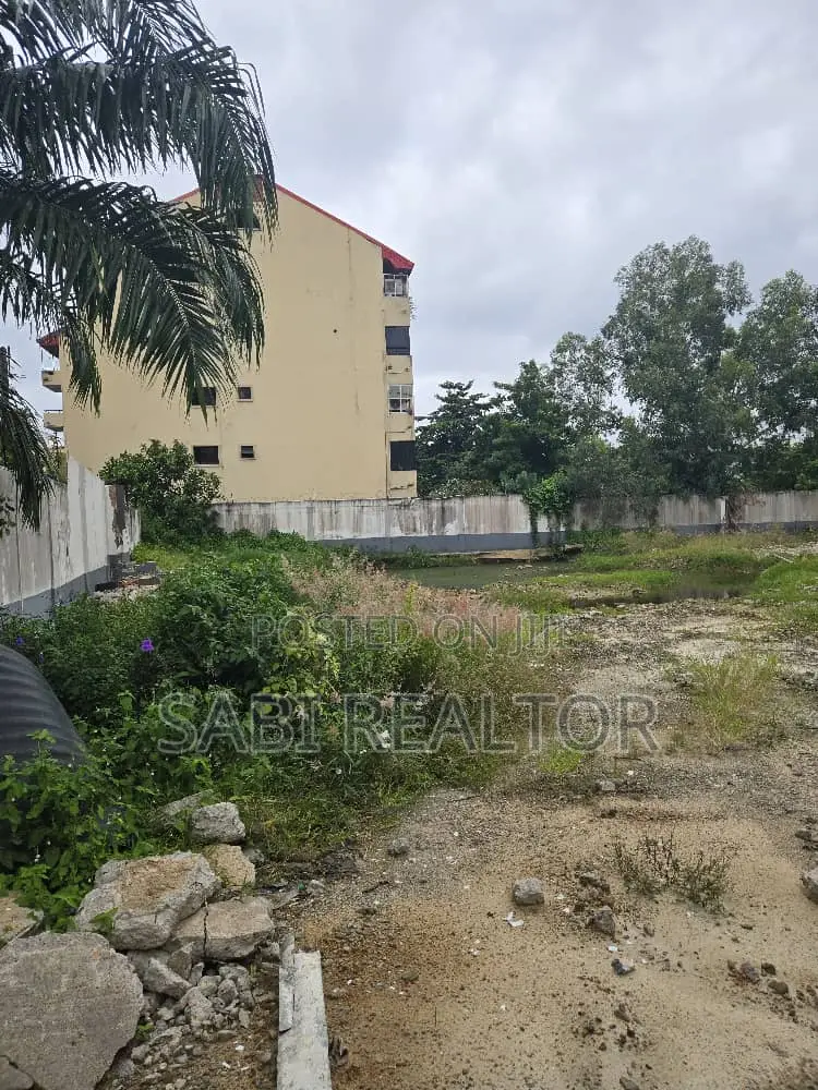 1900sqm of Land at Mike Adenuga Close, Victoria Island, Lagos for Sale in Victoria Island