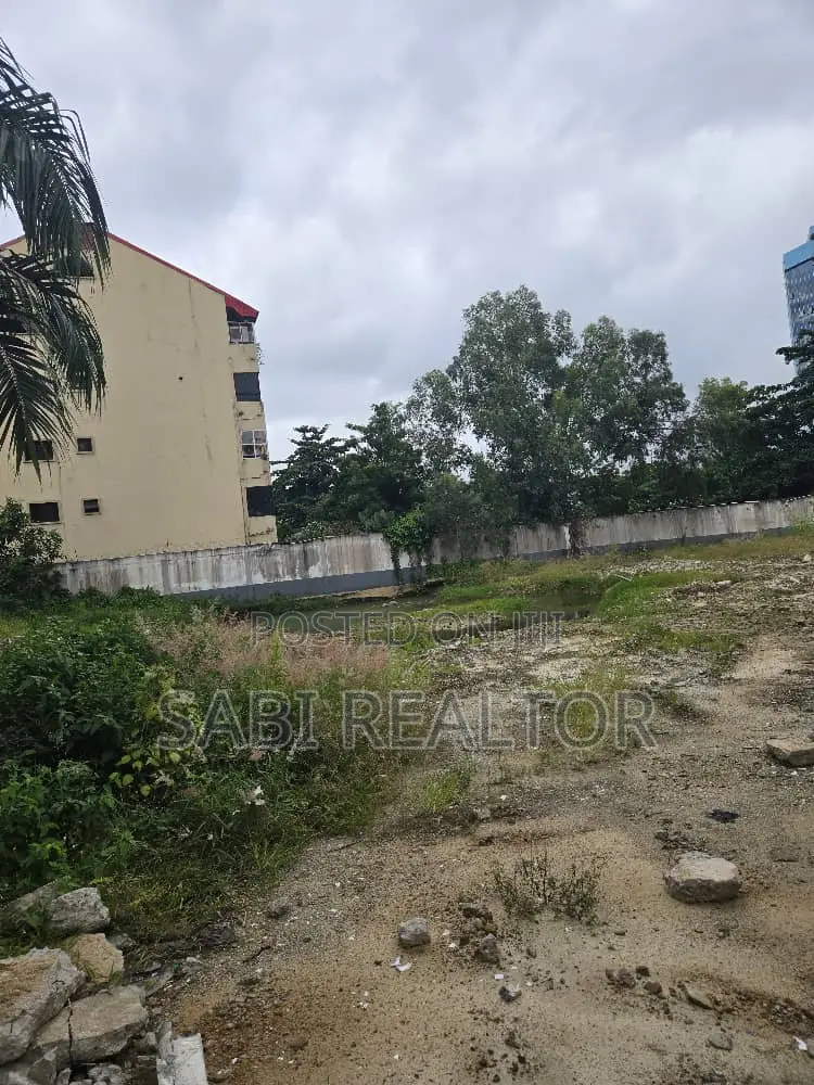 1900sqm of Land at Mike Adenuga Close, Victoria Island, Lagos for Sale in Victoria Island