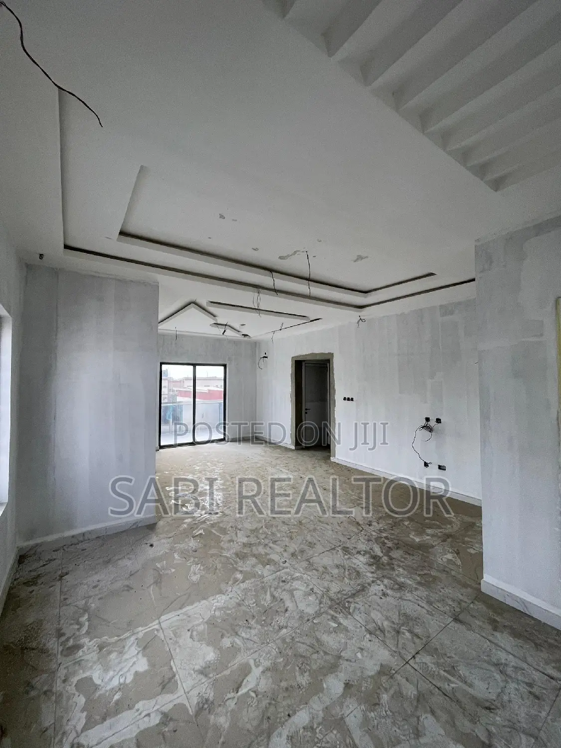 Furnished 4bdrm Duplex in Lekki Phase 1 for sale in Lekki Phase 1