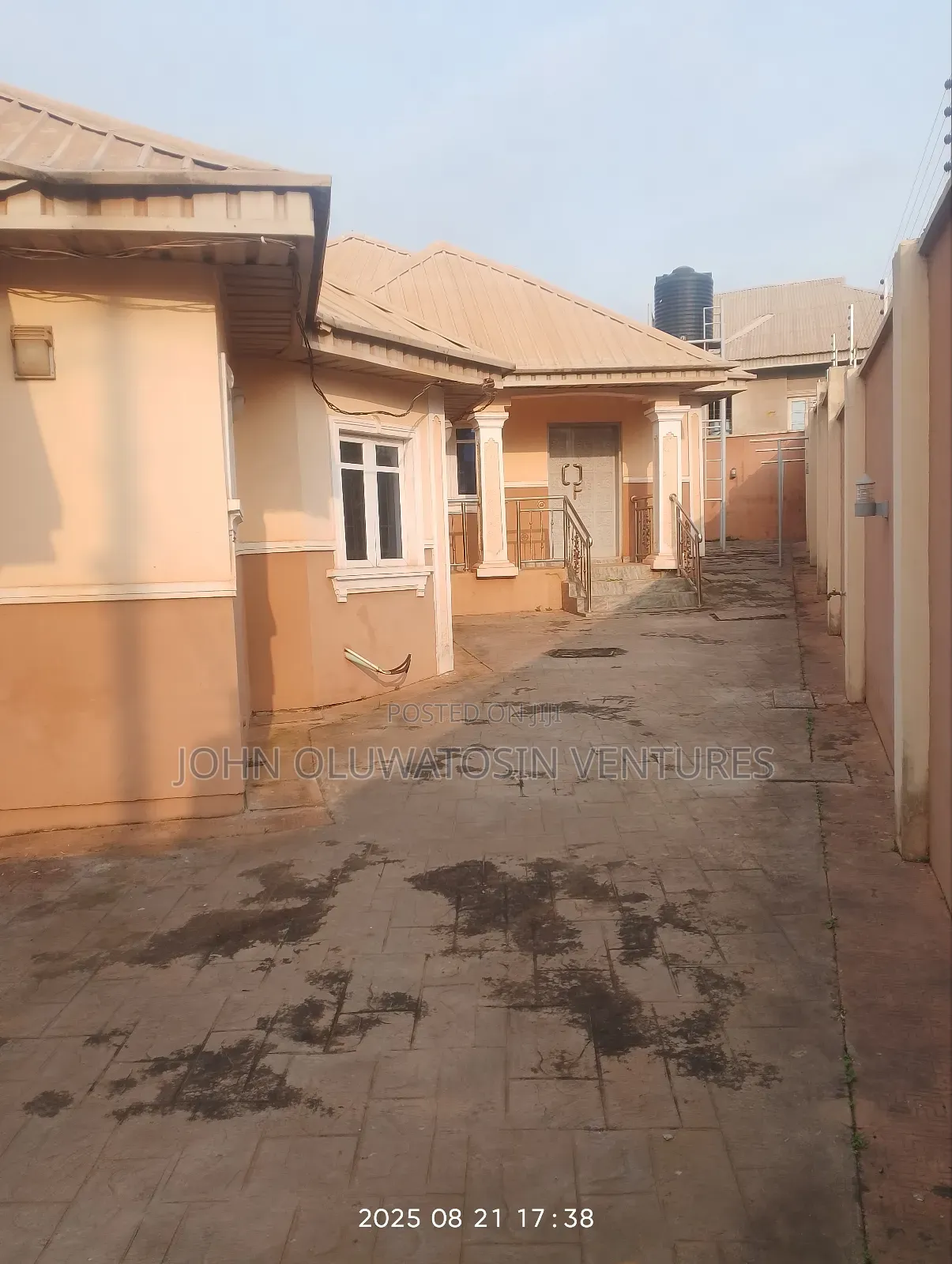 2bdrm Bungalow in Aliri, Akobo for rent in Akobo
