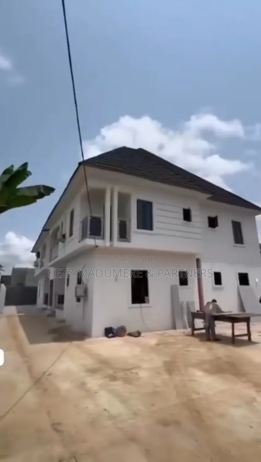 4bdrm Block of Flats in Sars Road , Port for sale in Port-Harcourt