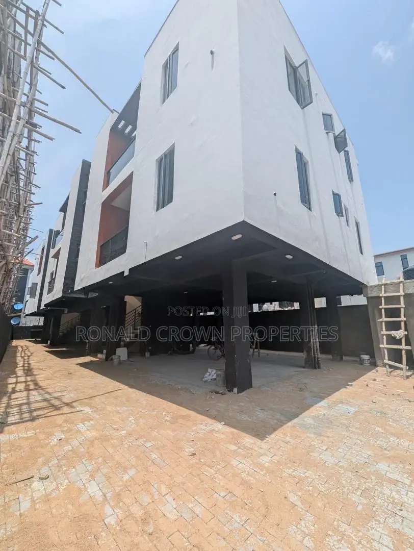 2bdrm Apartment in Lekki Phase 1 for sale in Lekki Phase 1