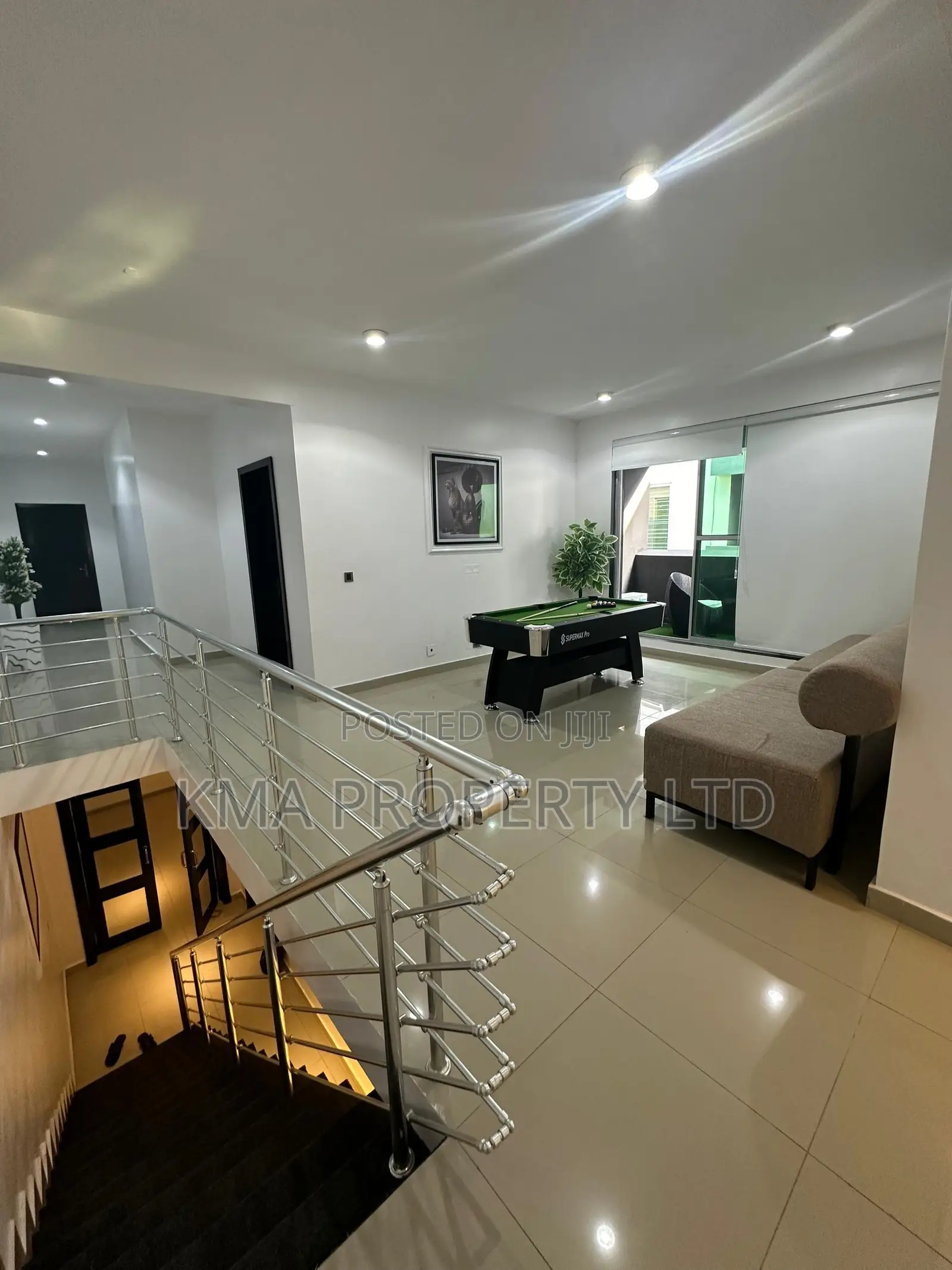 Luxurious 4 Bedroom Massionette With Snooker Pool and Gym in Ikate