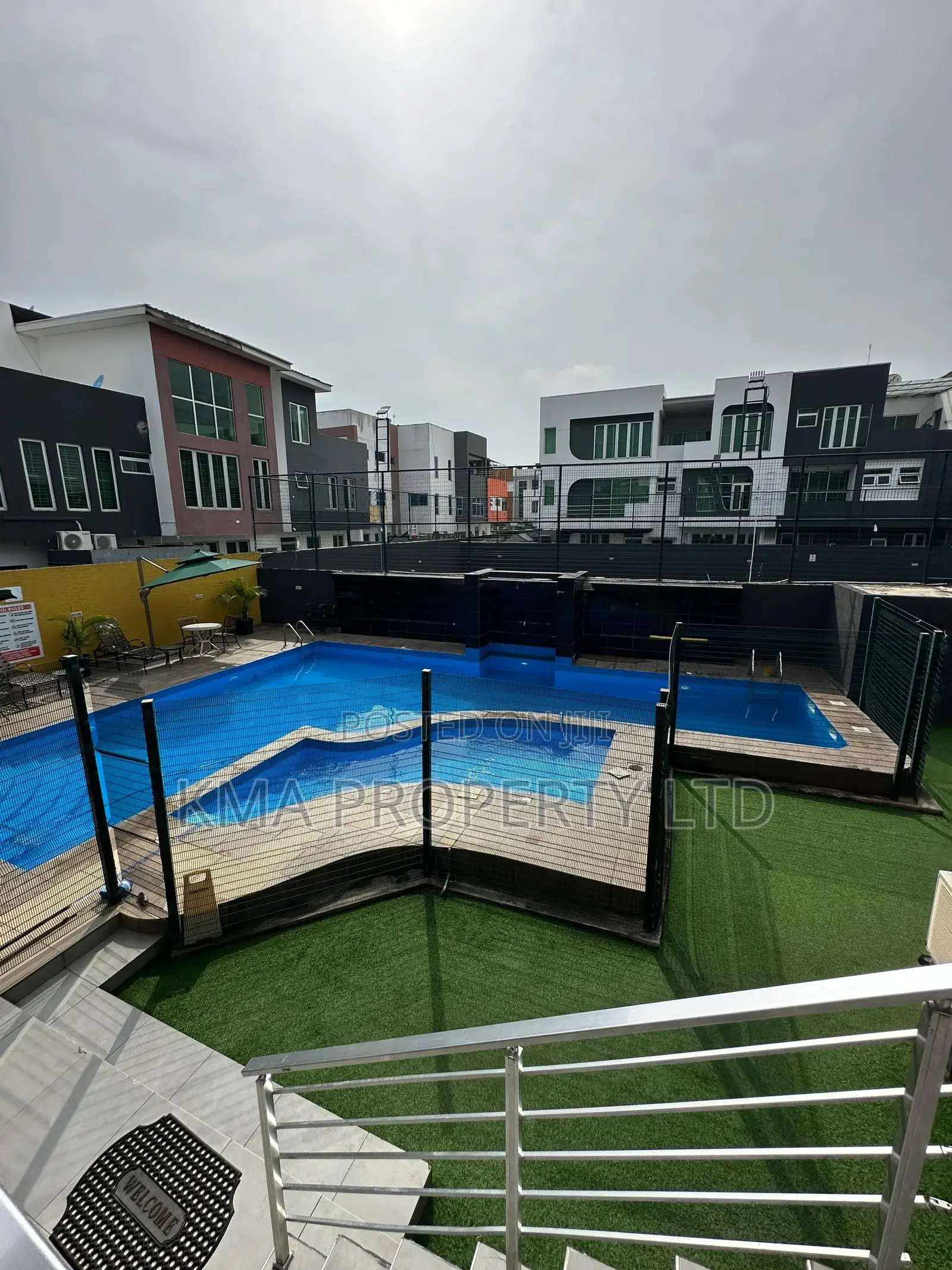 Luxurious 4 Bedroom Massionette With Snooker Pool and Gym in Ikate