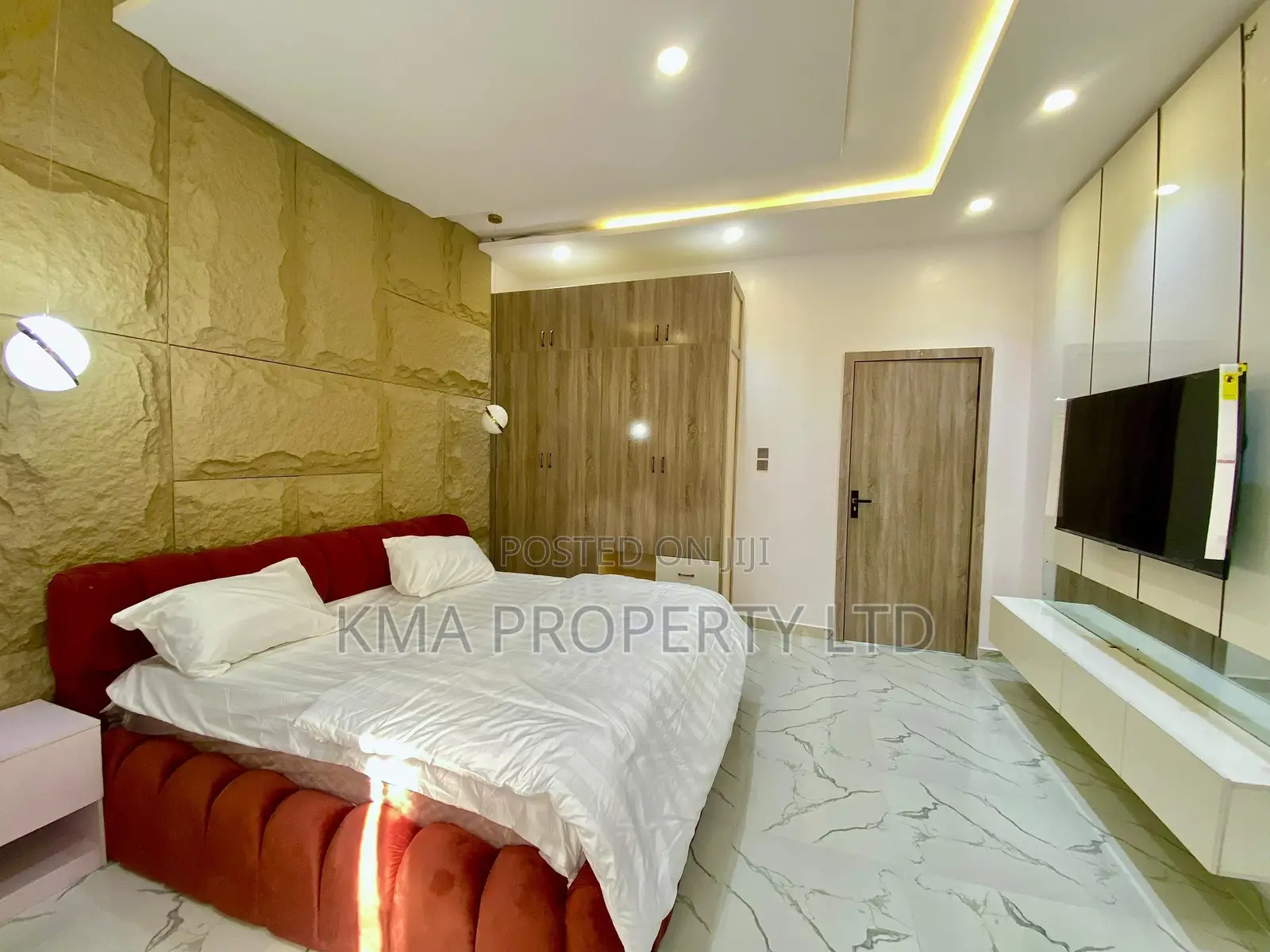 Luxurious 1/2 Bedrooms Apartment With Snooker and Swimming Pool in Ajah
