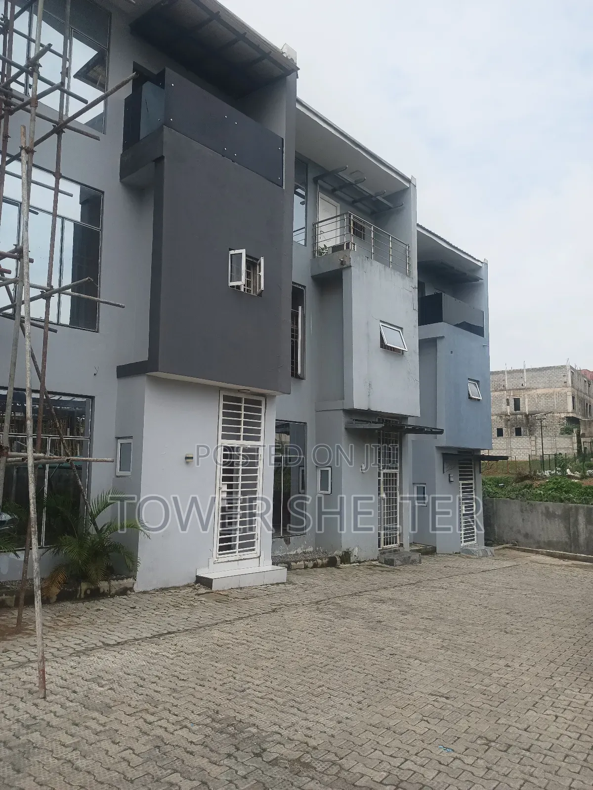 4bdrm Townhouse / Terrace in None, Guzape District for rent in Guzape District