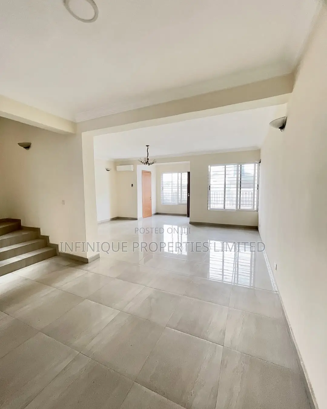 4bdrm Townhouse/Terrace in Lekki Phase 1 for sale in Lekki Phase 1