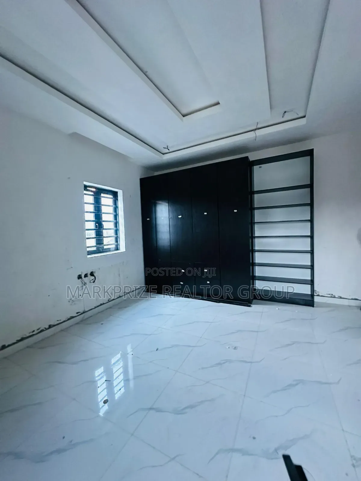3bdrm Apartment in Maryland Lagos for sale in Maryland