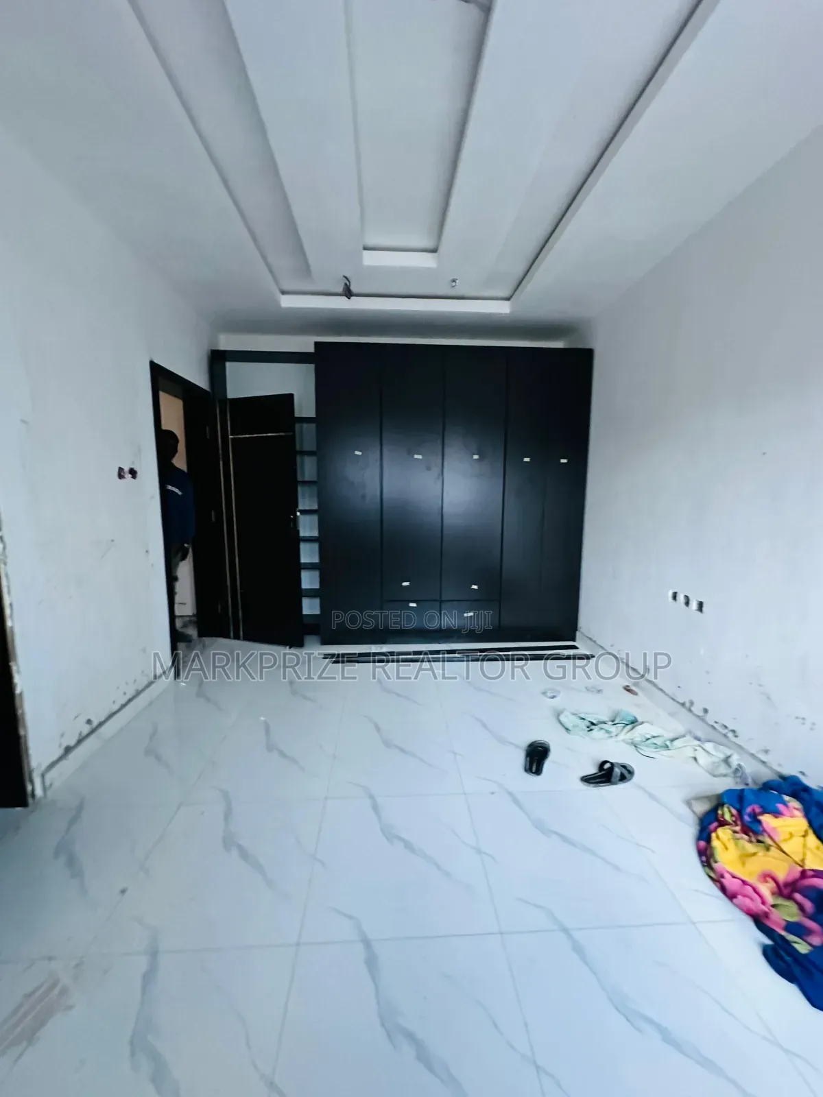 3bdrm Apartment in Maryland Lagos for sale in Maryland