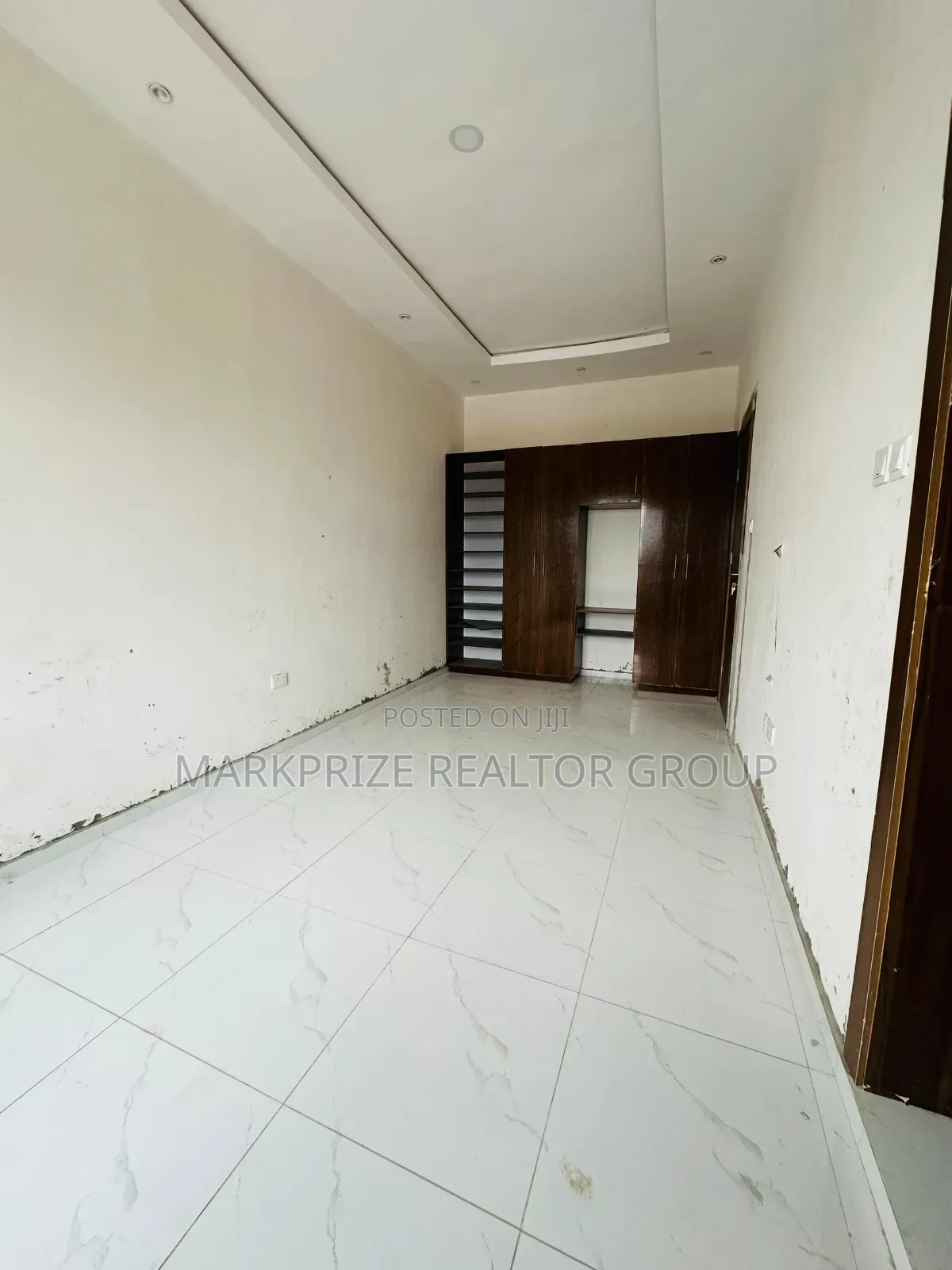 4bdrm Duplex in Ogba Lagos for sale in Ogba