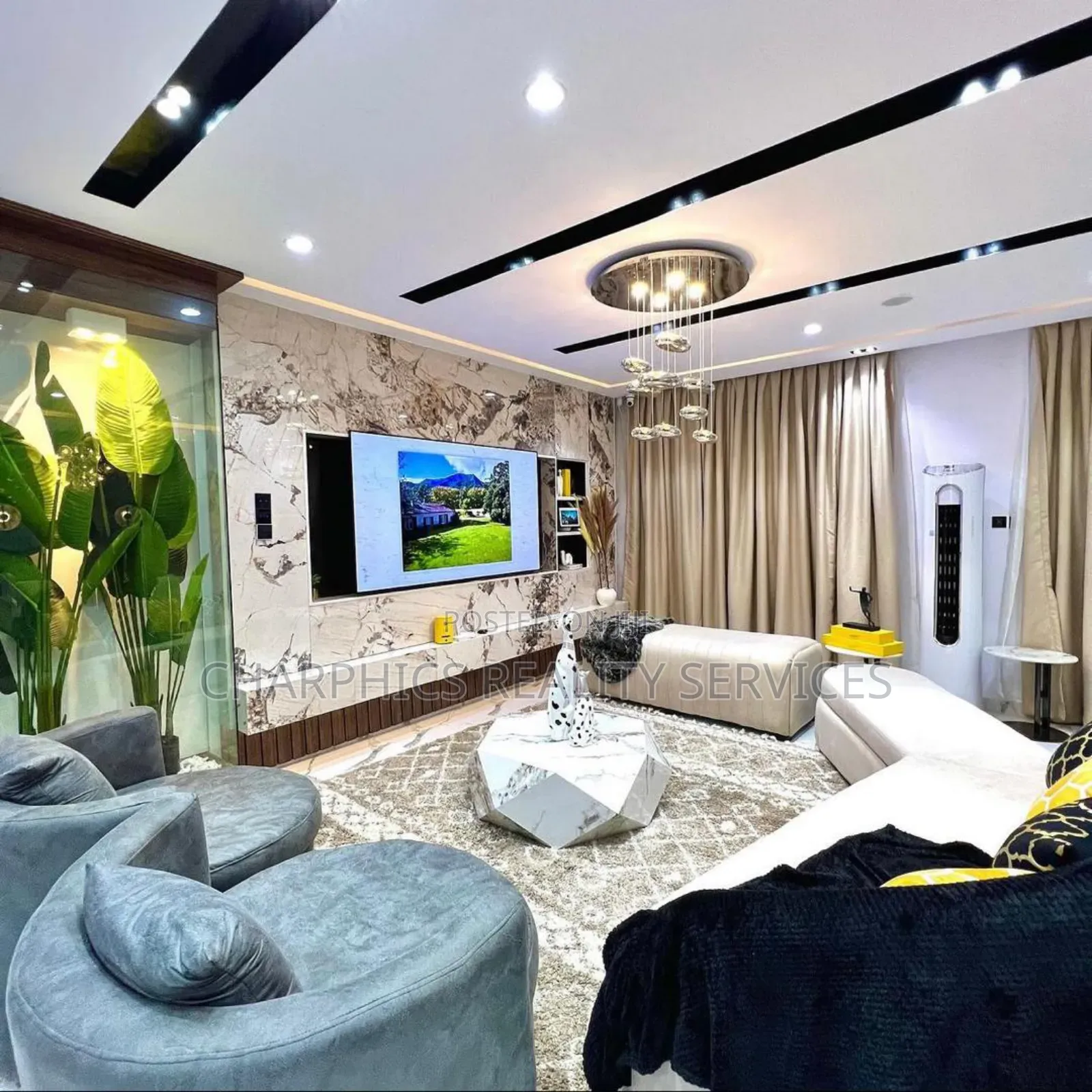 Furnished 3bdrm Apartment in Osapa london for sale in Osapa london
