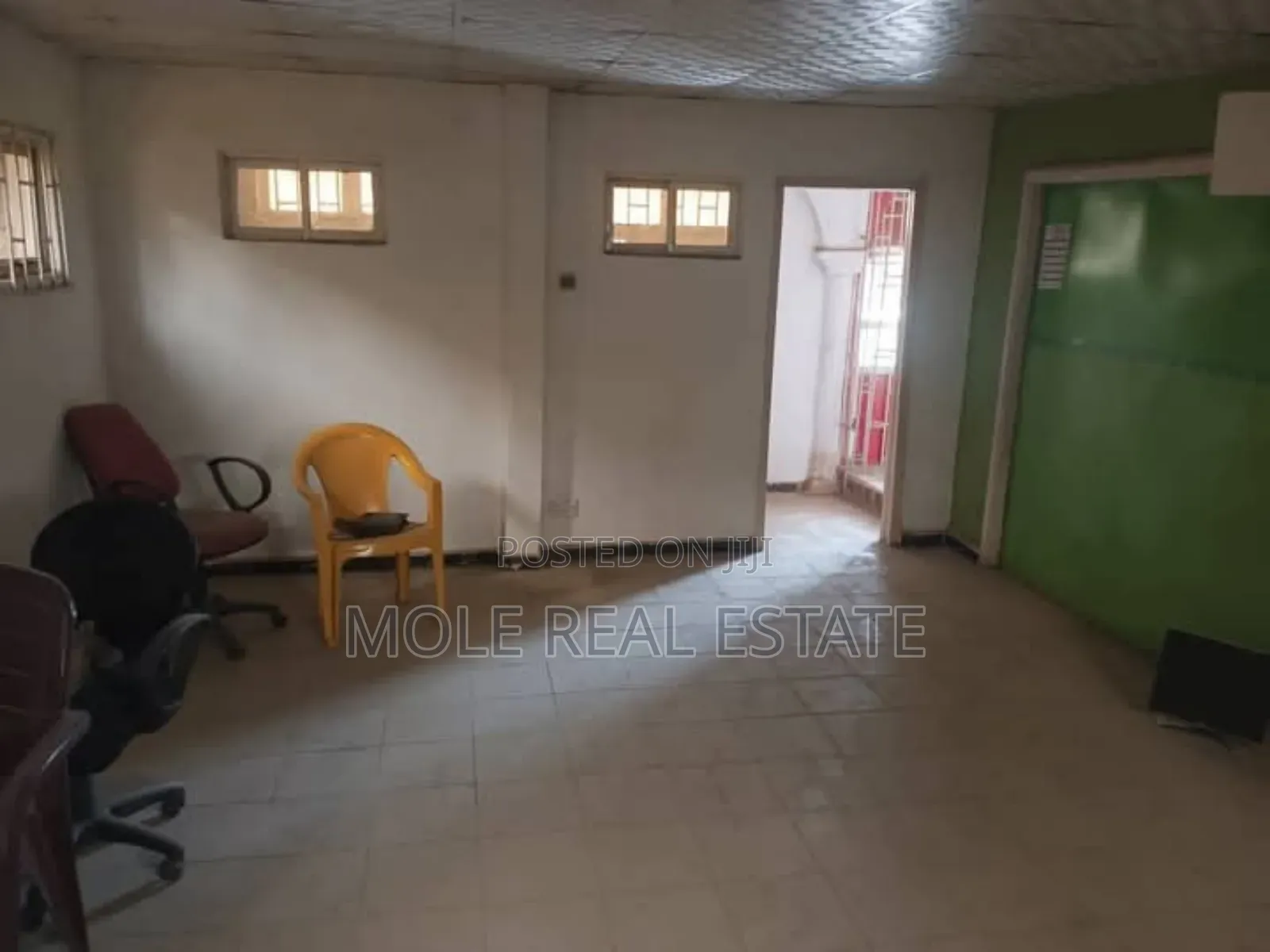 A Mini Warehouse 4 Sale by Bustop Gowon Estate Egbeda in Egbeda / Egbeda