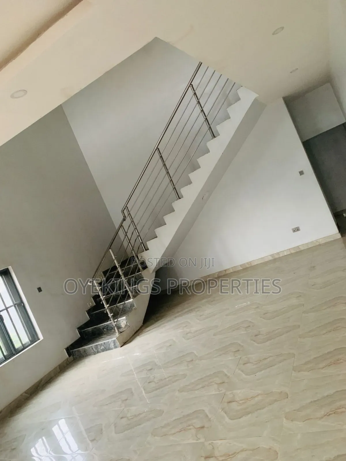 4bdrm Duplex in Aare, Oluyole Estate for sale in Oluyole Estate