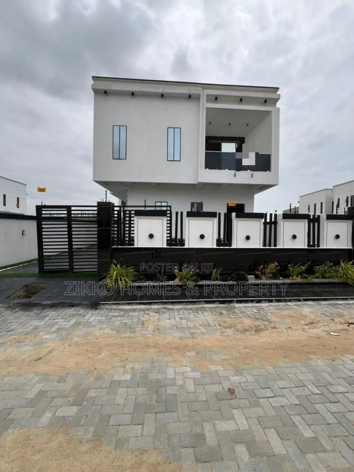 5bdrm Duplex in Ajah, Lekki for sale in Lekki
